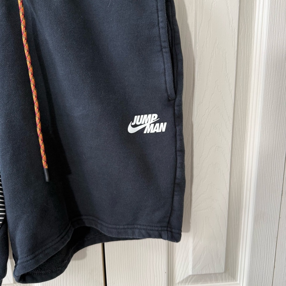 Nike Jordan Jumpman Fleece Shorts Black White Mens Size Medium - Picture 2 of 8